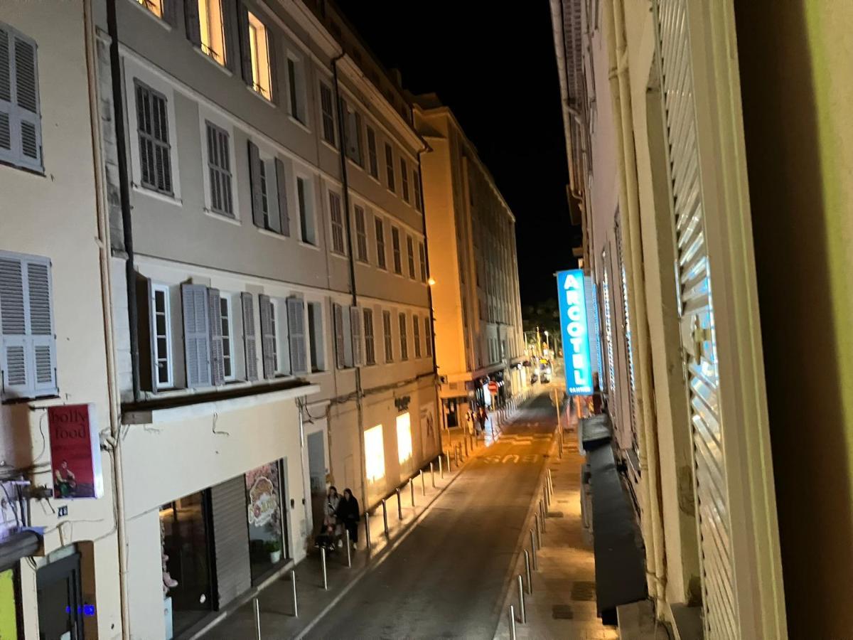 Arcotel Cannes 4 Minutes Du Palais Des Festivals - New Management New Team - Old Revievv Eksteriør billede